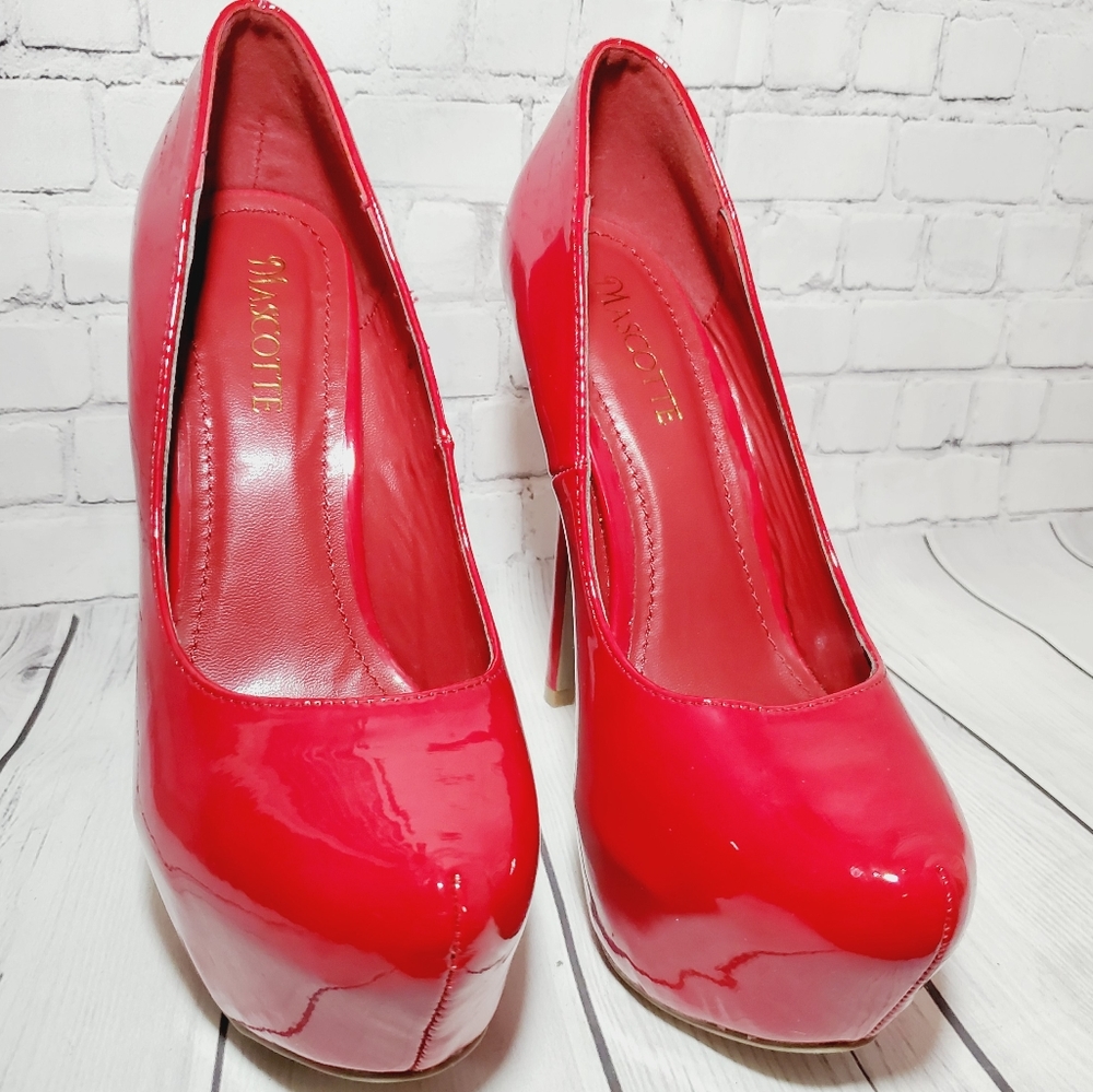 Red hot Mascotte platform stiletto pumps
